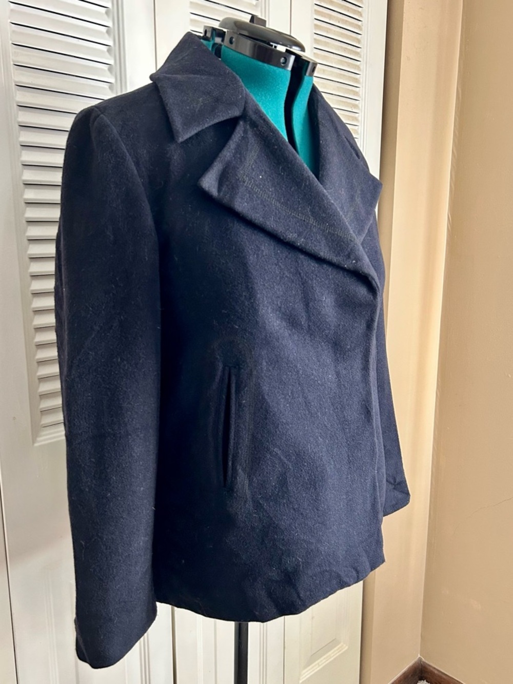 Tommy Hilfiger Wool Blend Peacoat Jacket Navy Blue Short Coat Women’s Small